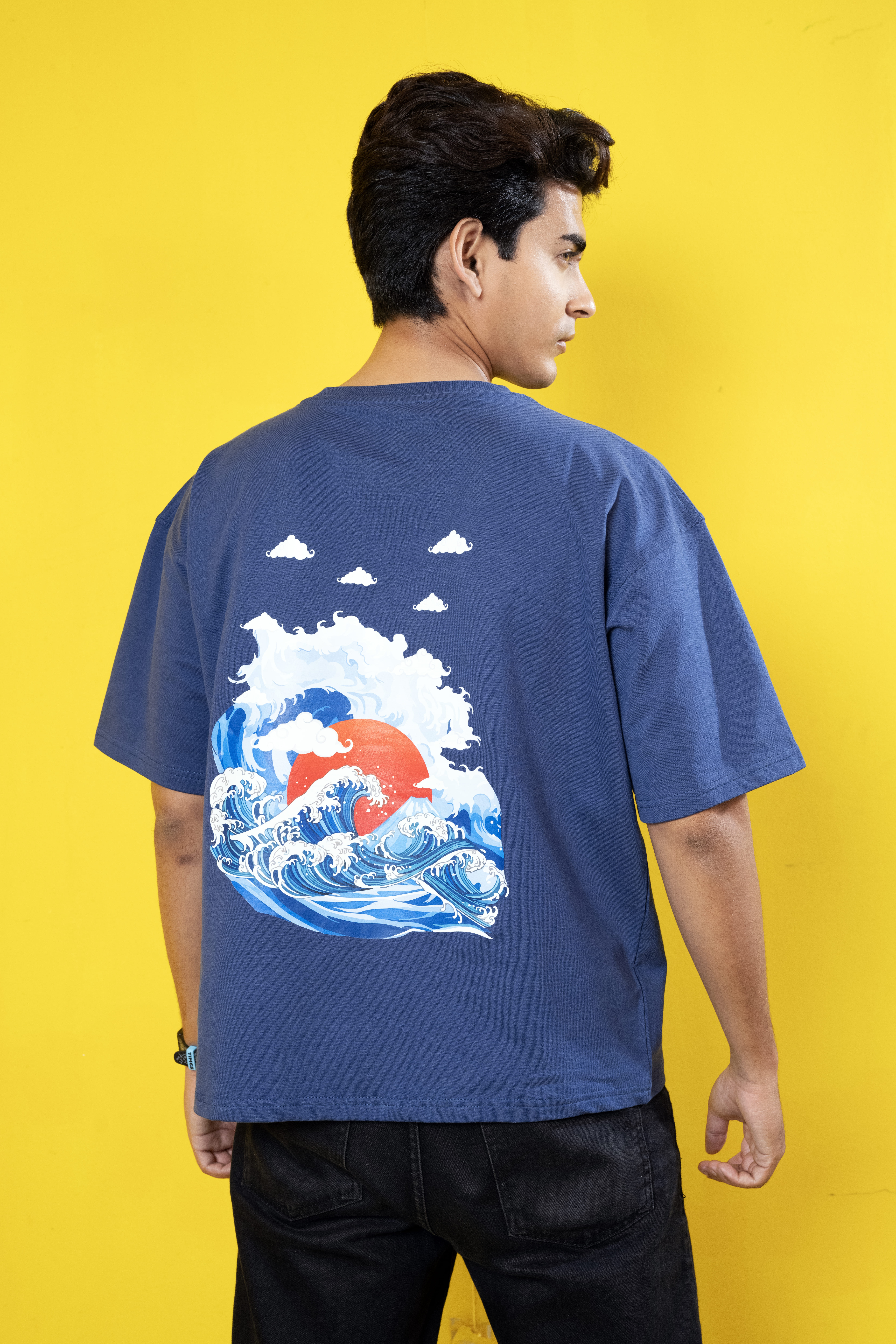 Kagawa Wave Oversized Tee view 3
