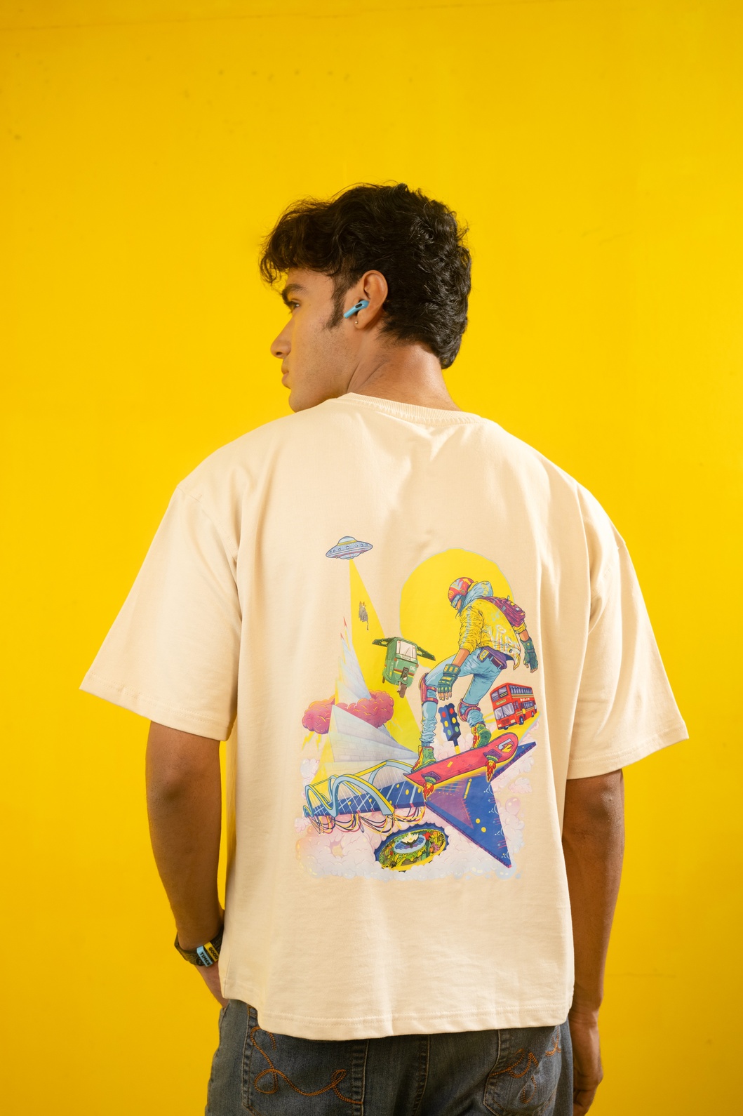 LV Signature Oversized Tee view 2